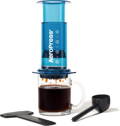 AeroPress Clear Blue Coffee Press – 3‑in‑1 Brühmethode kombiniert French Press